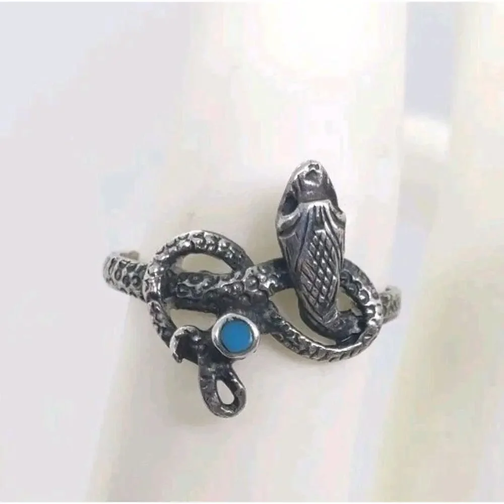 VTG Snake Ring With Turquoise 925 Sterling Silver Coiled Detailed Native 7.75